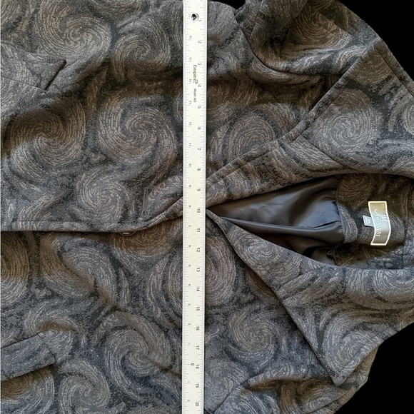 JM Collection Charcoal Swirl Pea Coat - Picture 7 of 8